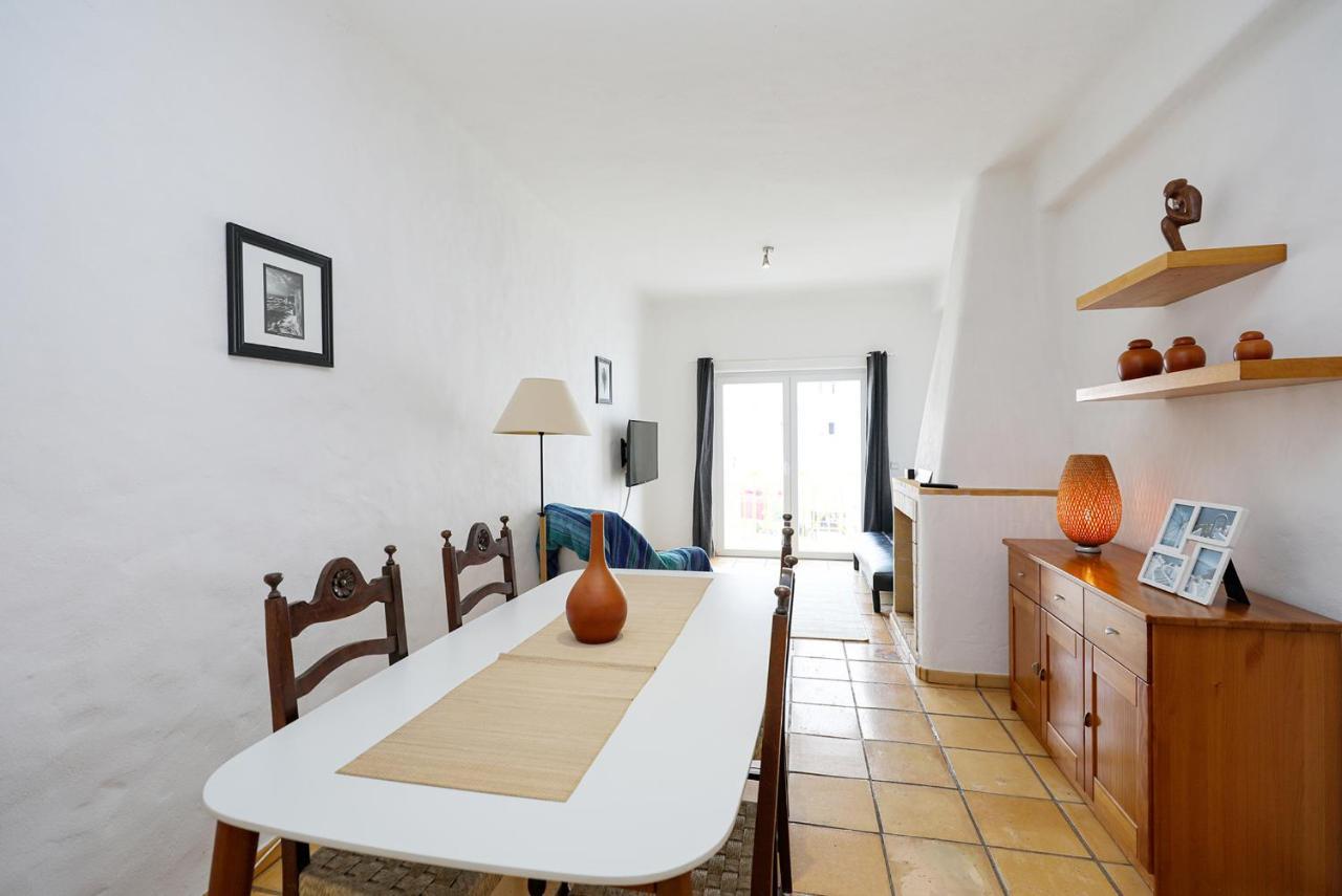 B82 - Lacobrigense Flat In Lagos Apartment Exterior photo